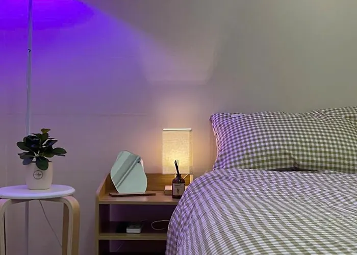 Emi Homestay - Homestay Tu Check In Tai Quan 1